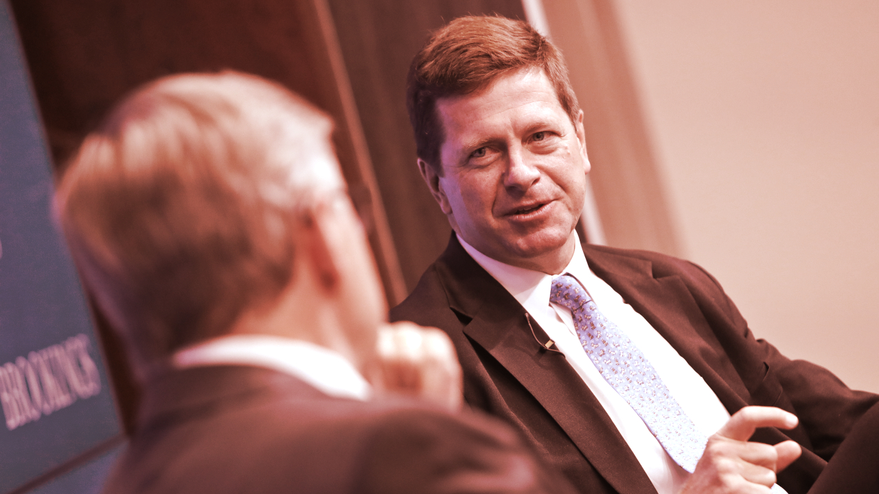 Trump đề nghị Jay Clayton, Chủ tịch SEC, người đã kiện Ripple, để lãnh đạo nỗ lực thúc đẩy AI
