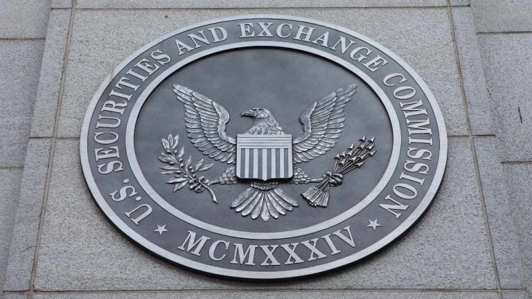 SEC đề xuất cho phép các cố vấn và tài trợ tài sản tiền điện tử tự quản lý
