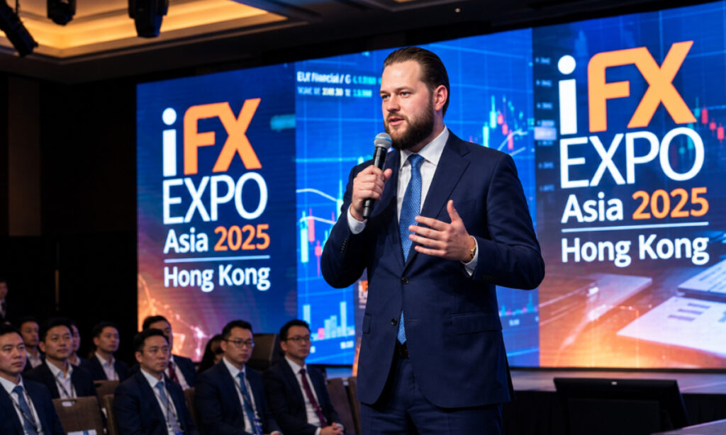 Alexander Gordeev tại iFX EXPO Asia 2025 ở Hồng Kông: Thảo luận về tương lai của giao dịch trực tuyến và sự phát triển của nền tảng tài chính