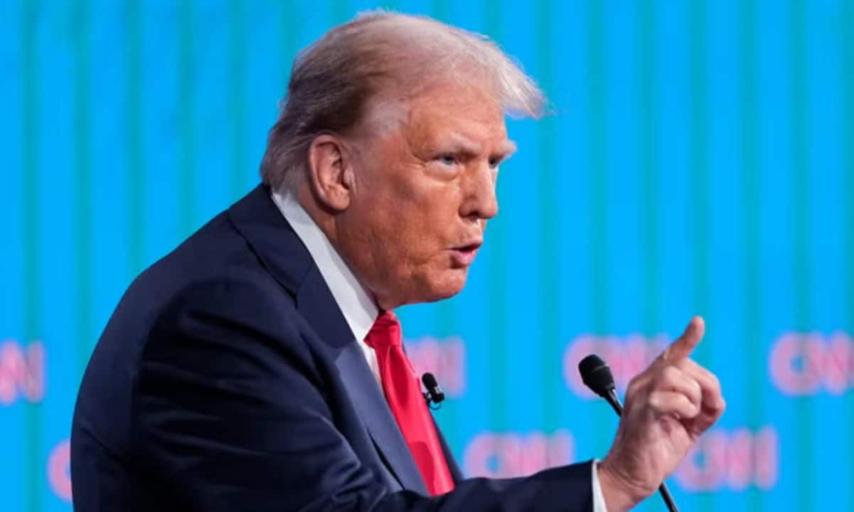 Tấm séc trị giá 5.000 đô la của Trump có thể gửi hàng tỷ đô la vào Bitcoin và tiền điện tử: Nhưng có một nhược điểm