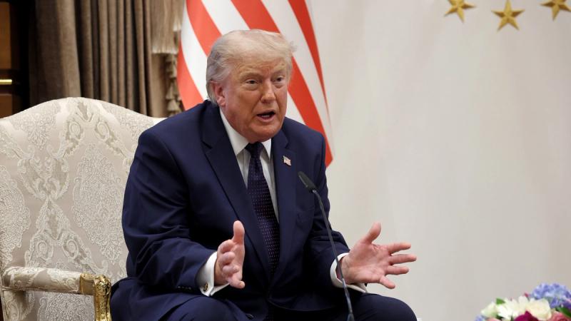 Tổng thống Trump tuyên bố 'ngưng bắn năng lượng' giữa Nga và Ukraine