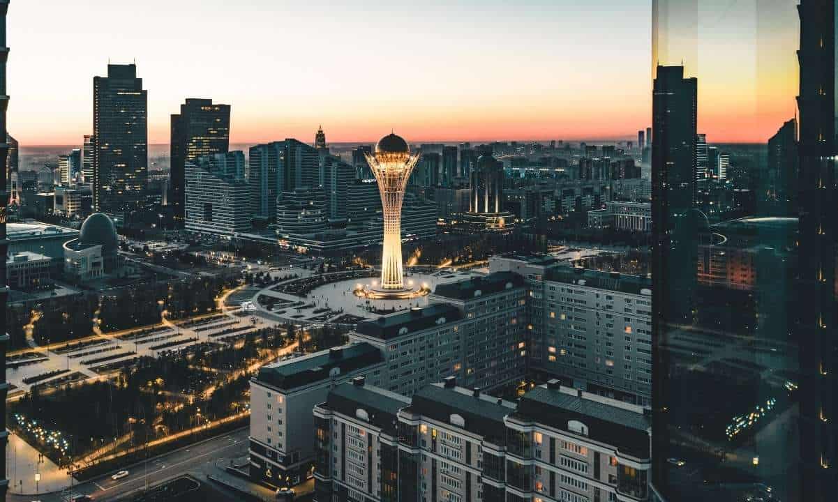 Tether ký Biên bản ghi nhớ với Ngân hàng Trung ương Kazakhstan để khám phá Stablecoin Tenge